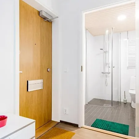 Wehost Luxurious Shoreside With Balcony Helsinki